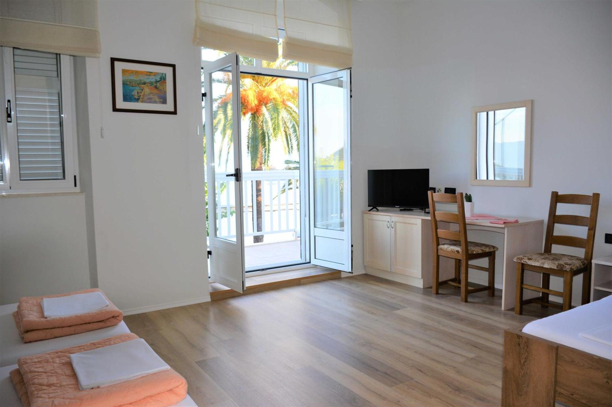 Guesthouse Aurora Trpanj Eksteriør bilde