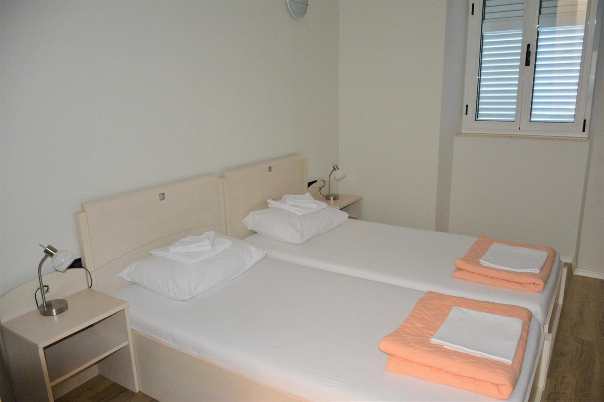 Guesthouse Aurora Trpanj Eksteriør bilde