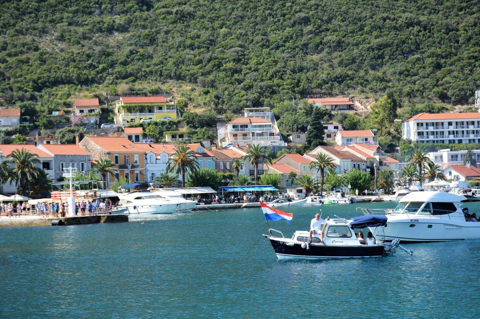 Guesthouse Aurora Trpanj Rom bilde
